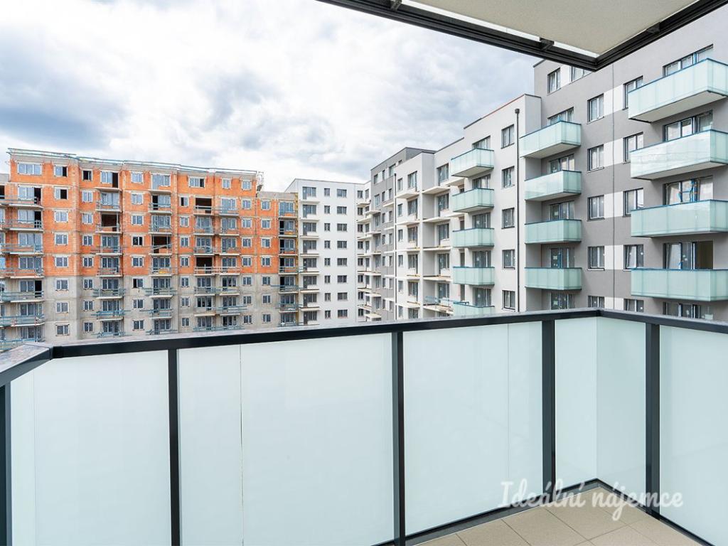 Pronájem bytu 1+kk 32 m2, Praha – náhled fotky 9