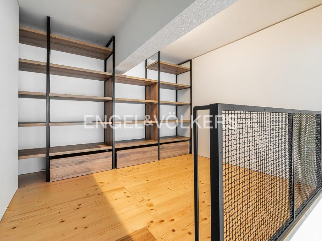 Pronájem bytu 3+kk 105 m² – pohled 6