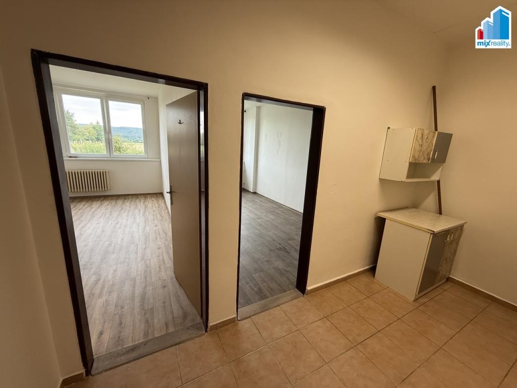 Pronájem bytu 2+1 50 m2, Strašice – náhled fotky 7
