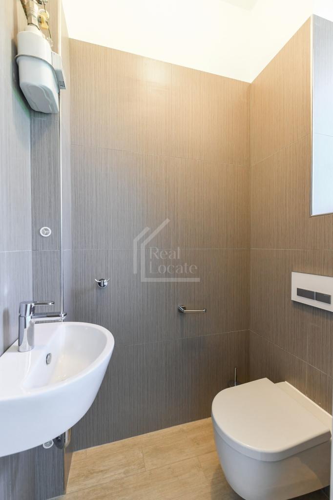 Pronájem bytu 3+1 95 m2, Praha – náhled fotky 13