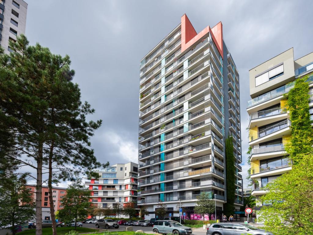 Prodej bytu 2+kk 71 m2, Praha – náhled fotky 23