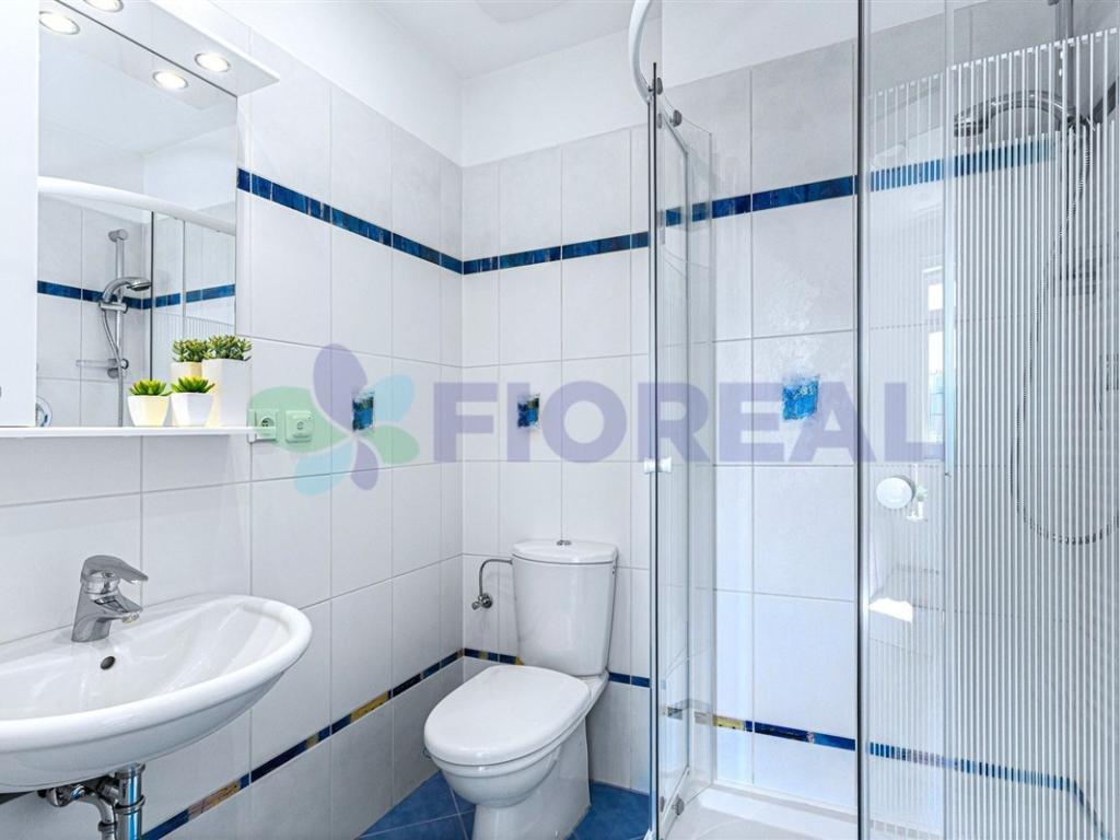Pronájem bytu 5+1 230 m2, Praha – náhled fotky 17