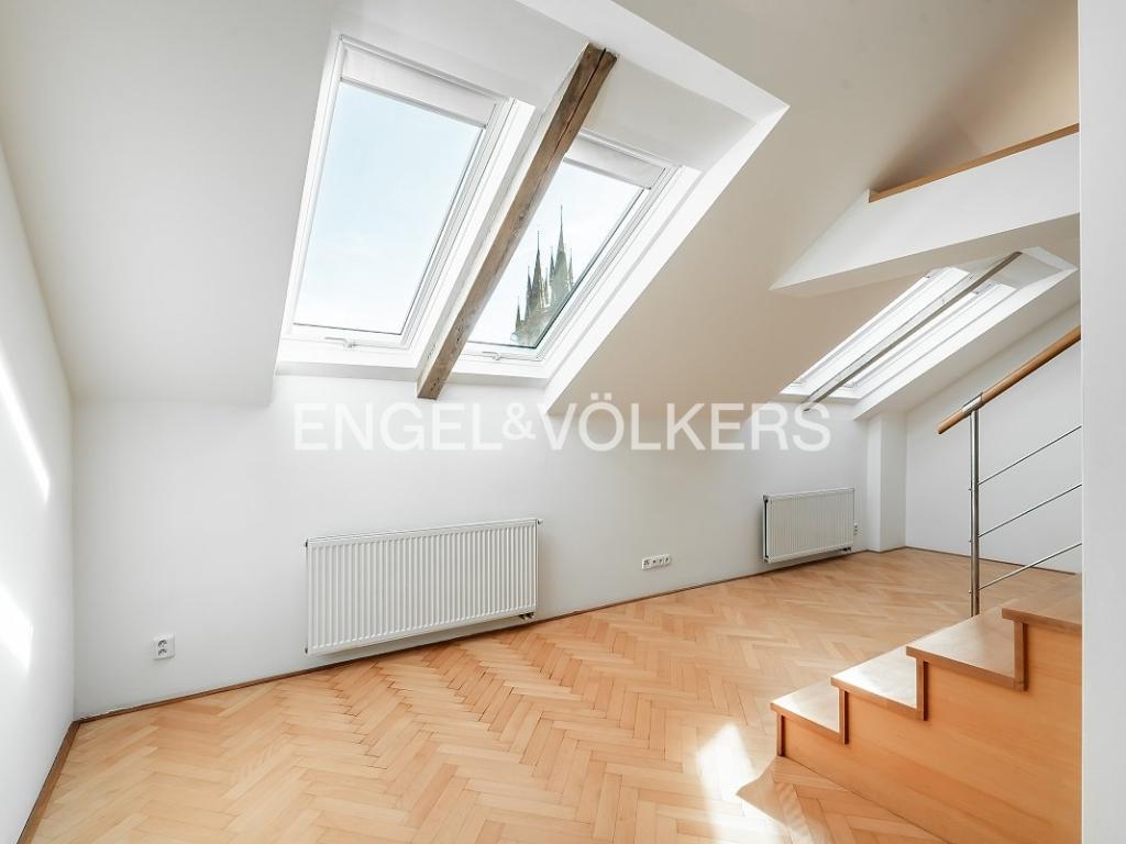 Pronájem bytu 2+1 98 m2