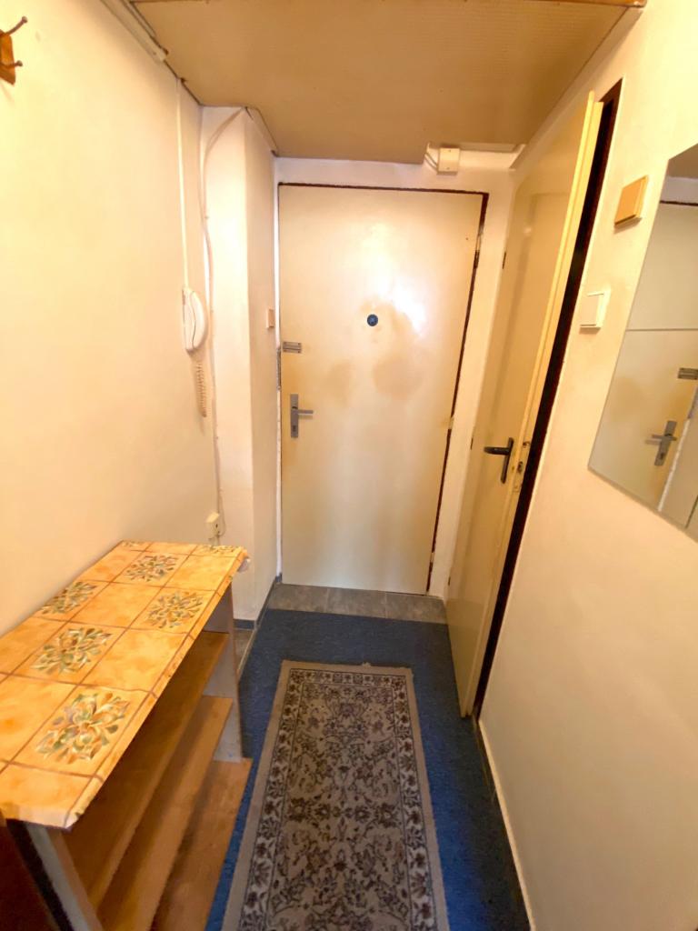 Pronájem bytu 1+kk 27 m2