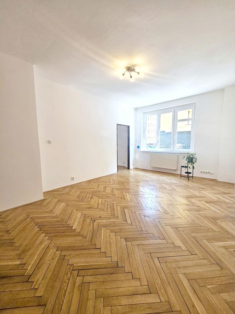 Pronájem bytu 2+1 70 m2