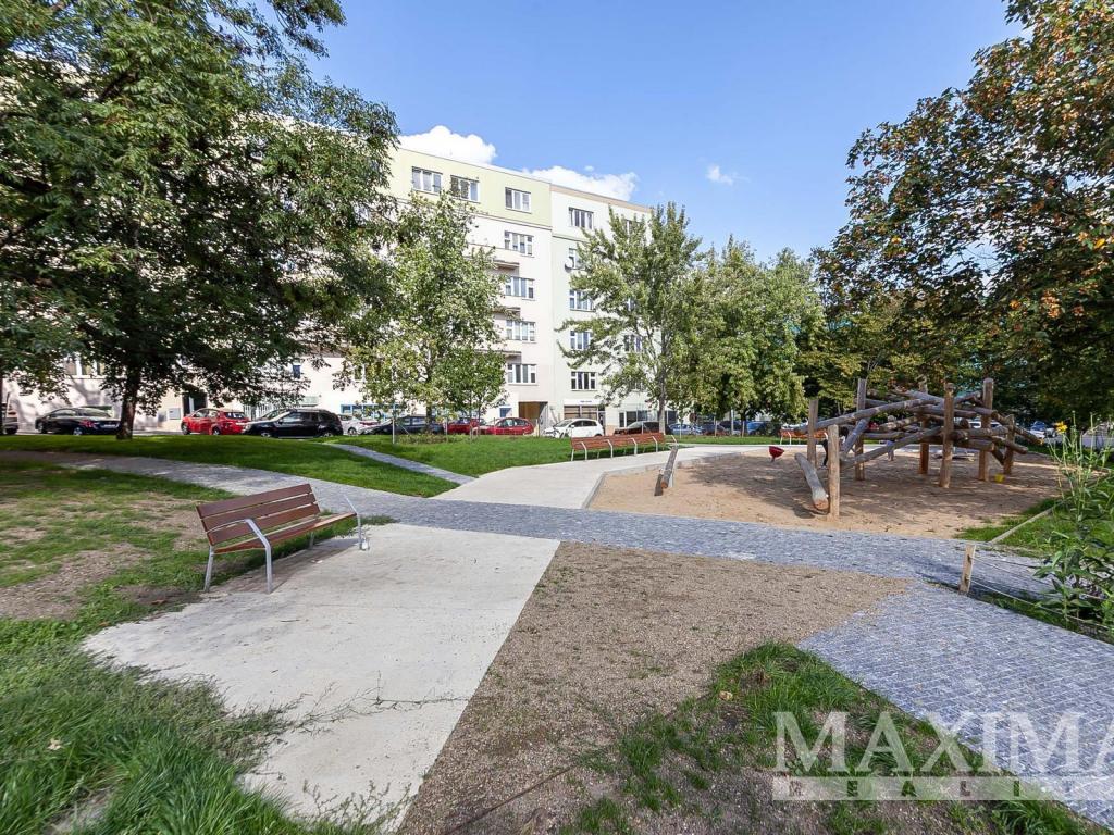 Prodej bytu 2+kk 43 m2, Praha – náhled fotky 21