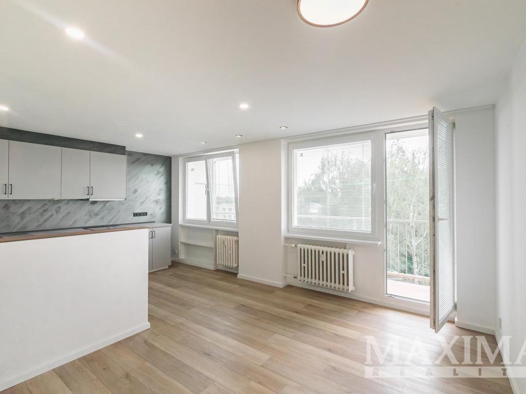 Pronájem bytu 3+kk 54 m2