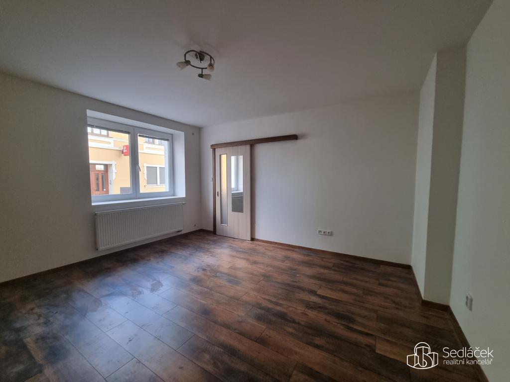 Pronájem bytu 1+1 37 m2