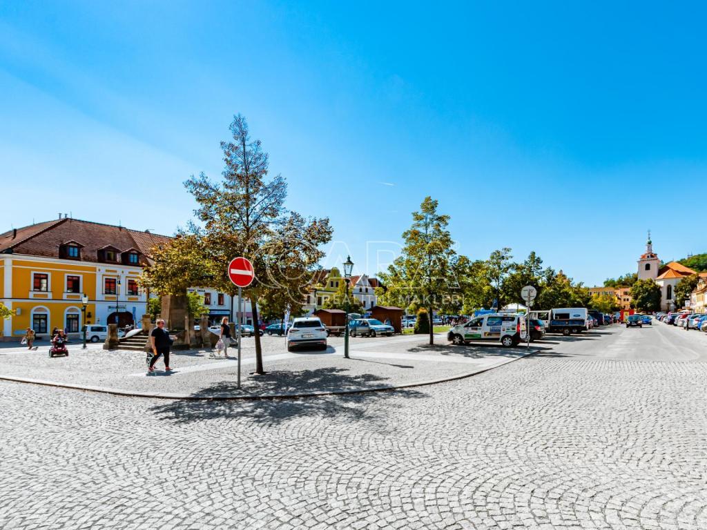Pronájem bytu 4+kk 230 m2, Beroun – náhled fotky 29