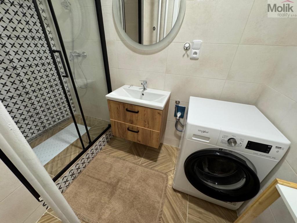 Pronájem bytu 2+1 53 m2