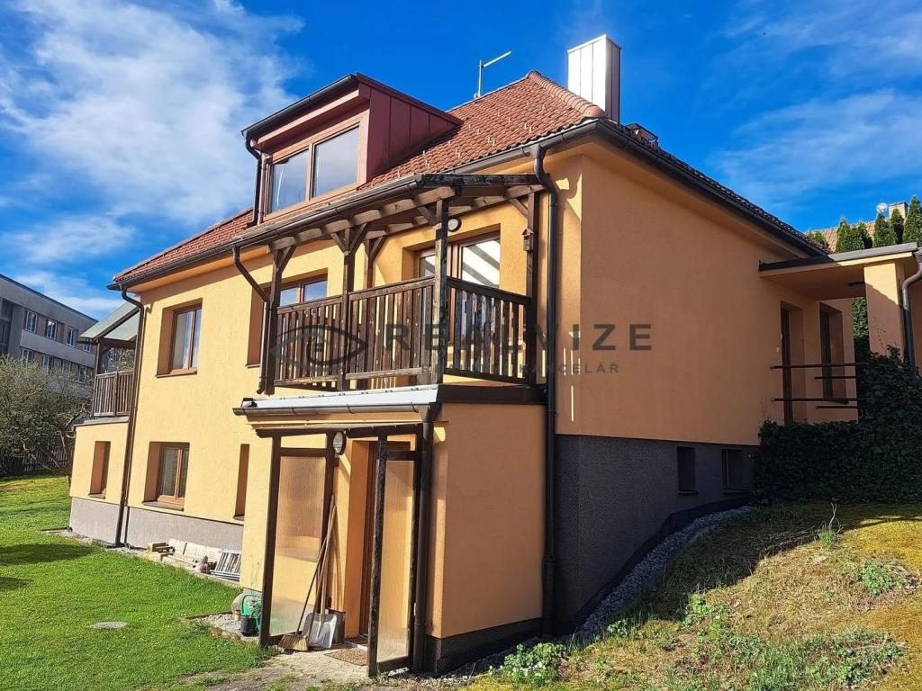 Pronájem bytu 2+kk 61 m2