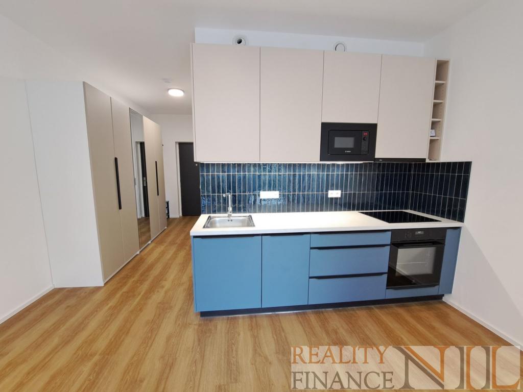 Pronájem bytu 1+kk 36 m2