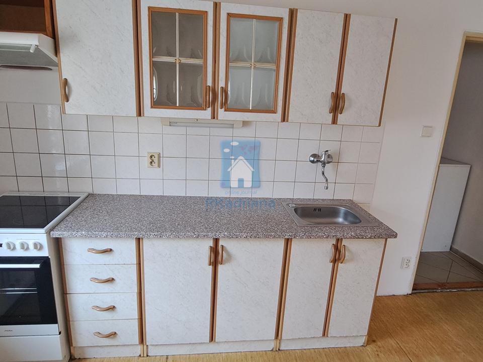 Pronájem bytu 1+1 42 m2