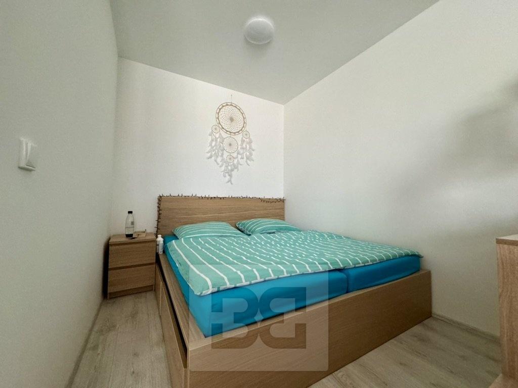 Pronájem bytu 1+kk 44 m2