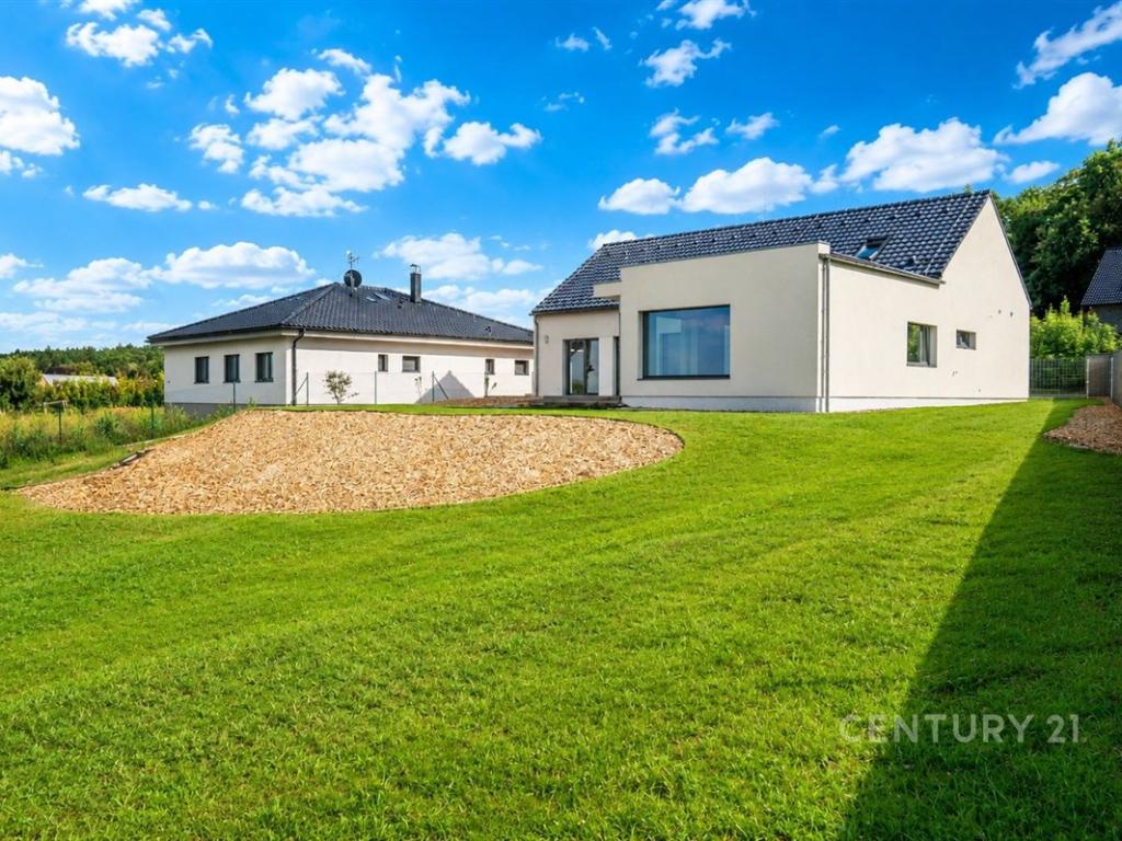 Pronájem domu 236 m2, Benešov – náhled fotky 10