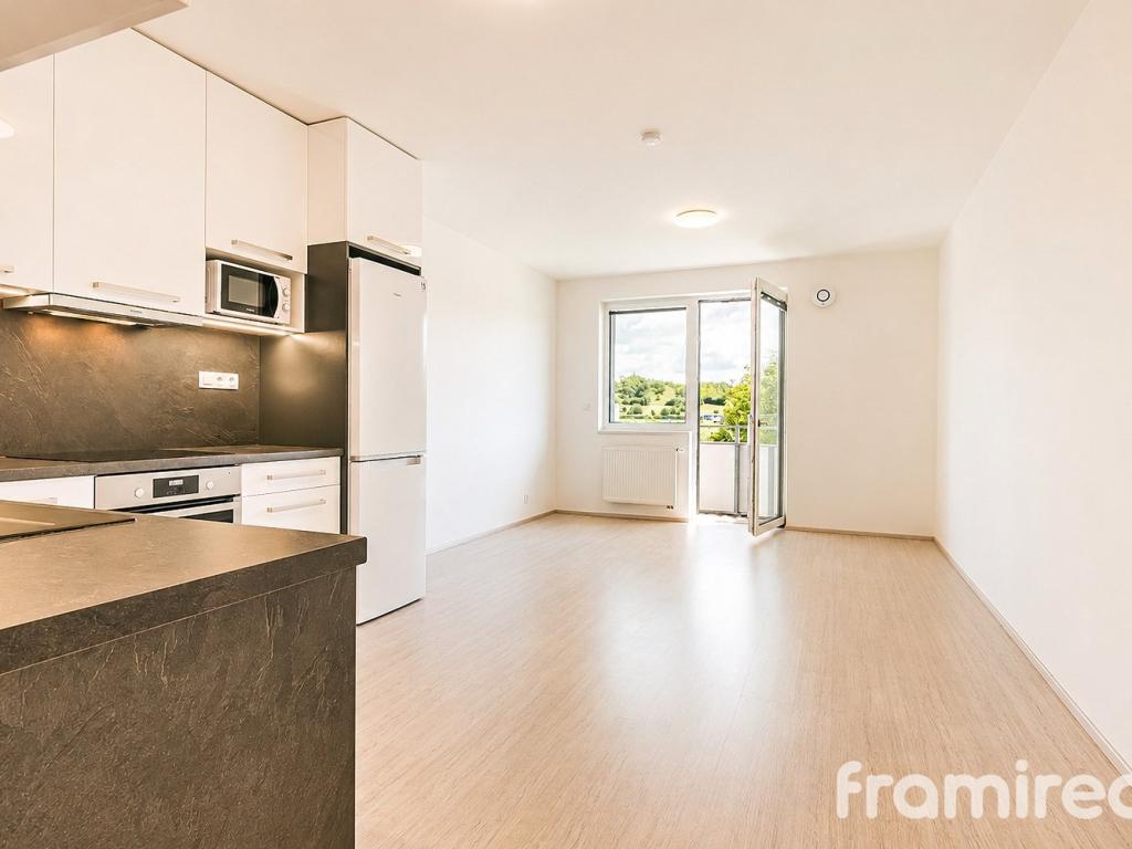 Pronájem bytu 1+kk 34 m2