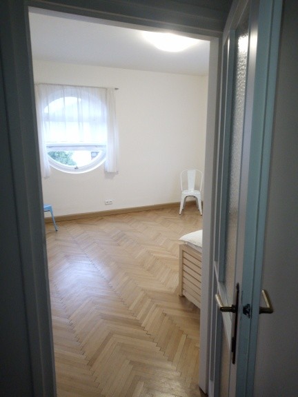 Spolubydleni bytu celý pokoj 133 m2