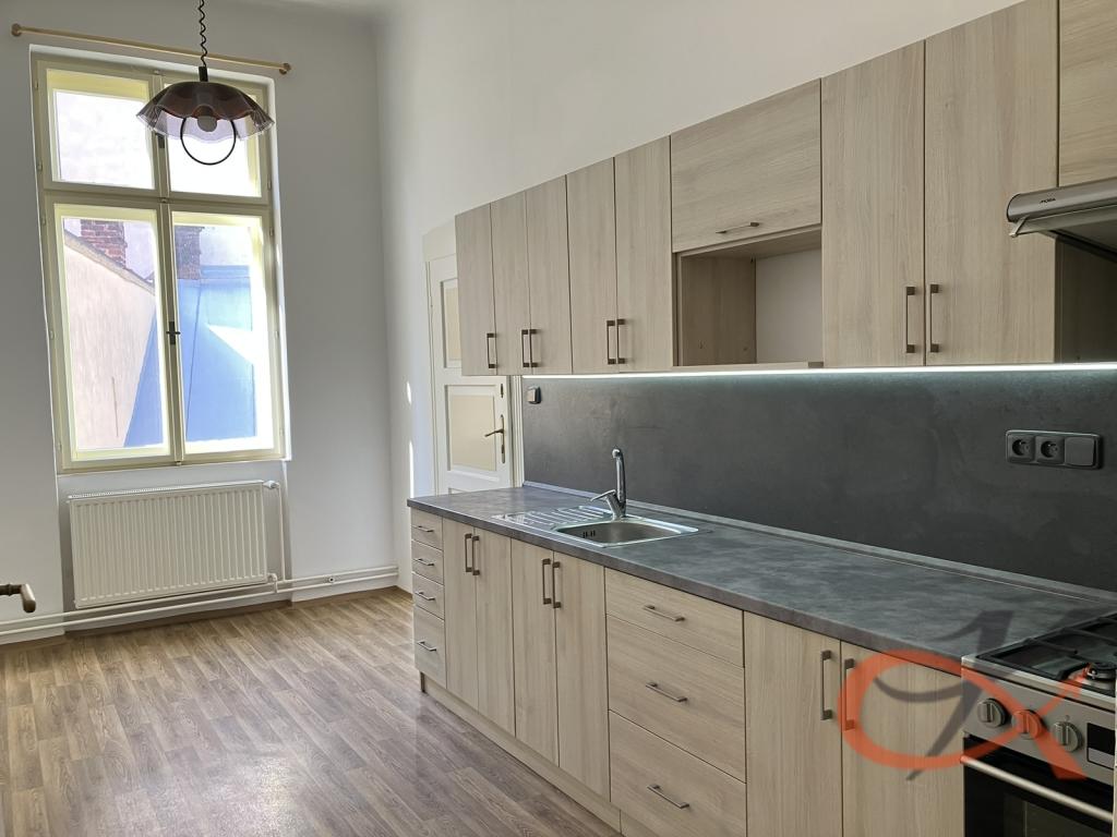 Pronájem bytu 2+1 85 m2