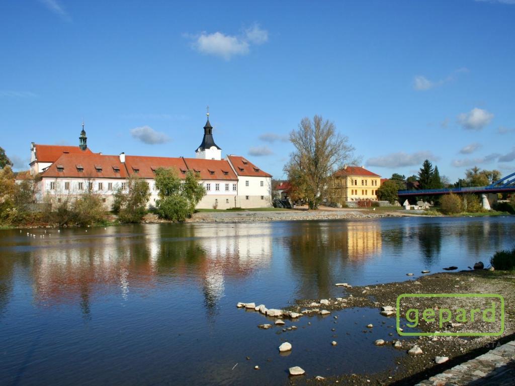 Pronájem bytu 4+kk 100 m2