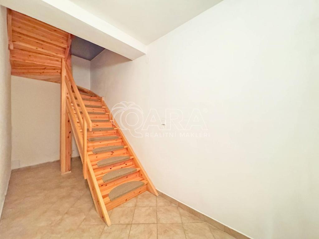 Pronájem bytu atypický 65 m2