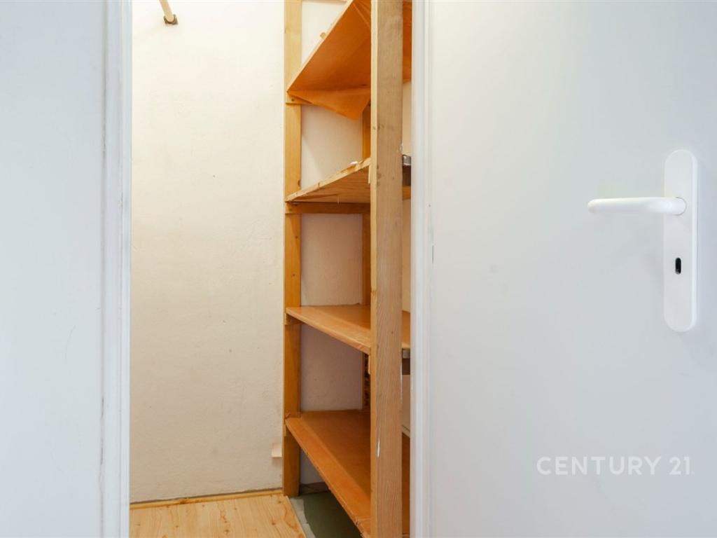 Pronájem bytu 1+1 42 m2