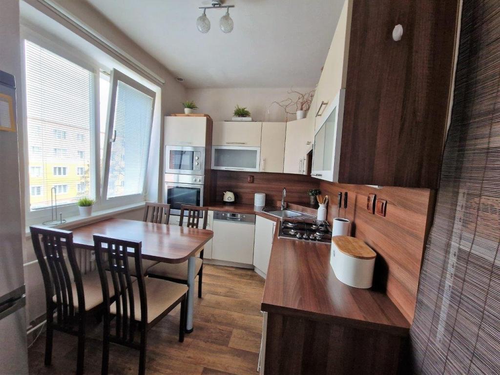 Pronájem bytu 3+1 56 m2