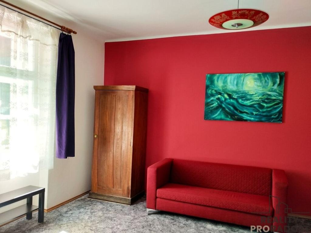 Pronájem bytu 1+1 50 m2