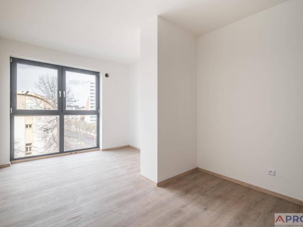 Pronájem bytu 3+kk 81 m2