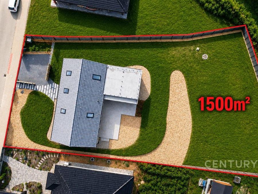 Pronájem domu 236 m2