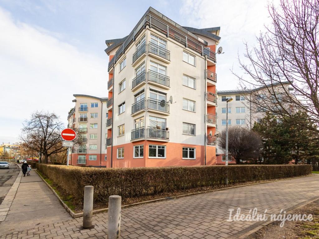 Pronájem bytu 2+kk 60 m2