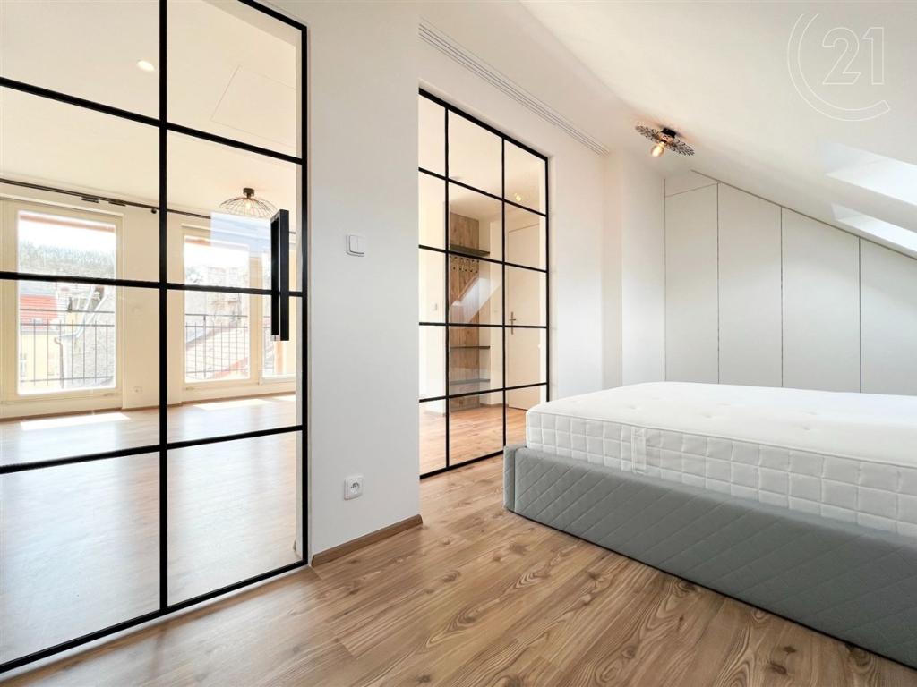 Pronájem bytu 2+kk 53 m2