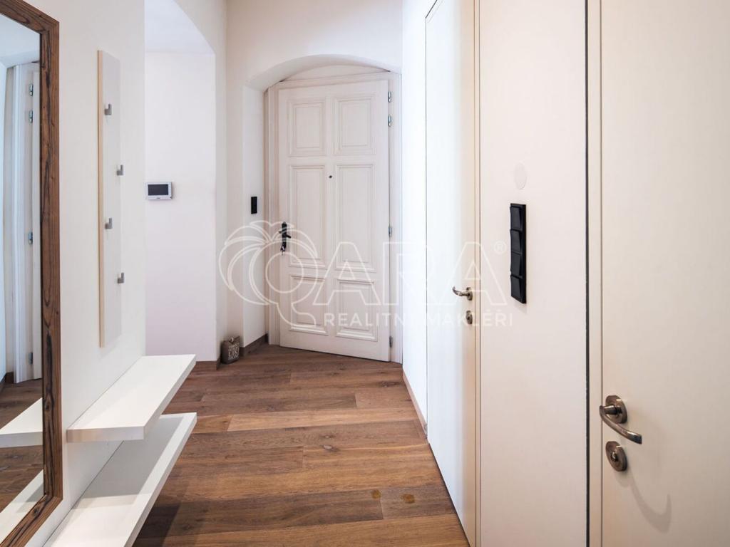 Pronájem bytu 3+kk 123 m2, Praha – náhled fotky 13