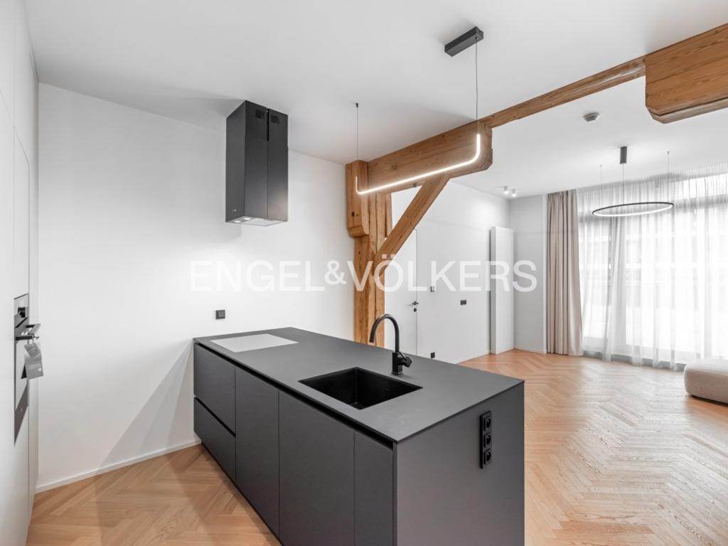 Pronájem bytu 3+kk 95 m2