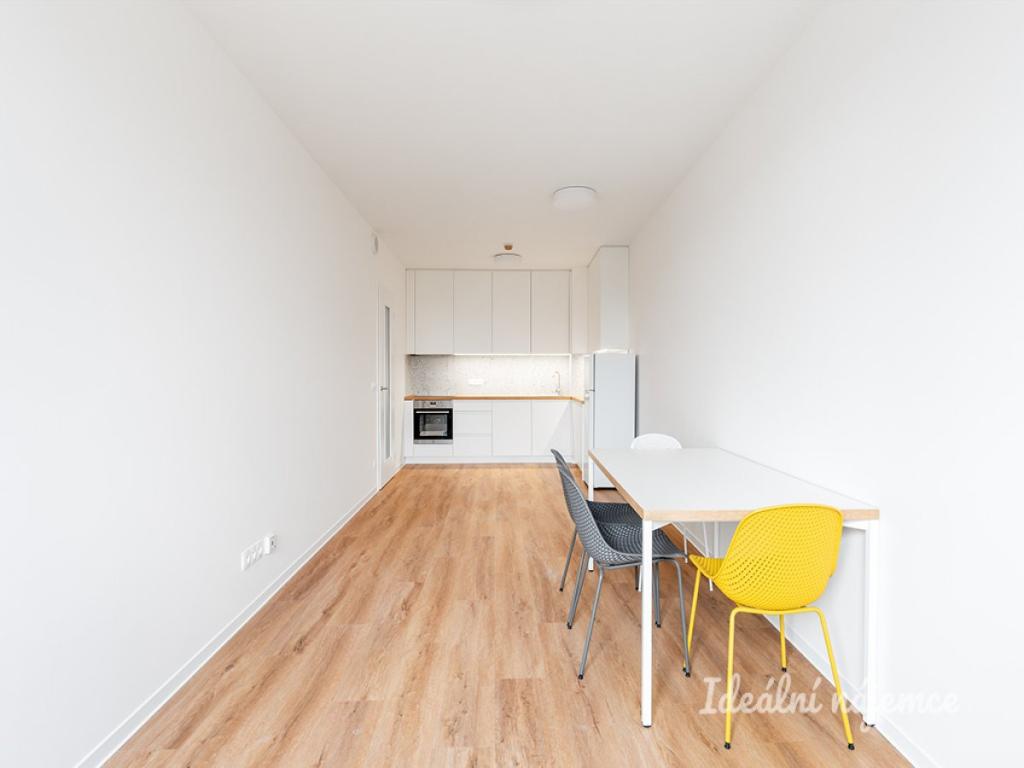 Pronájem bytu 2+kk 55 m2