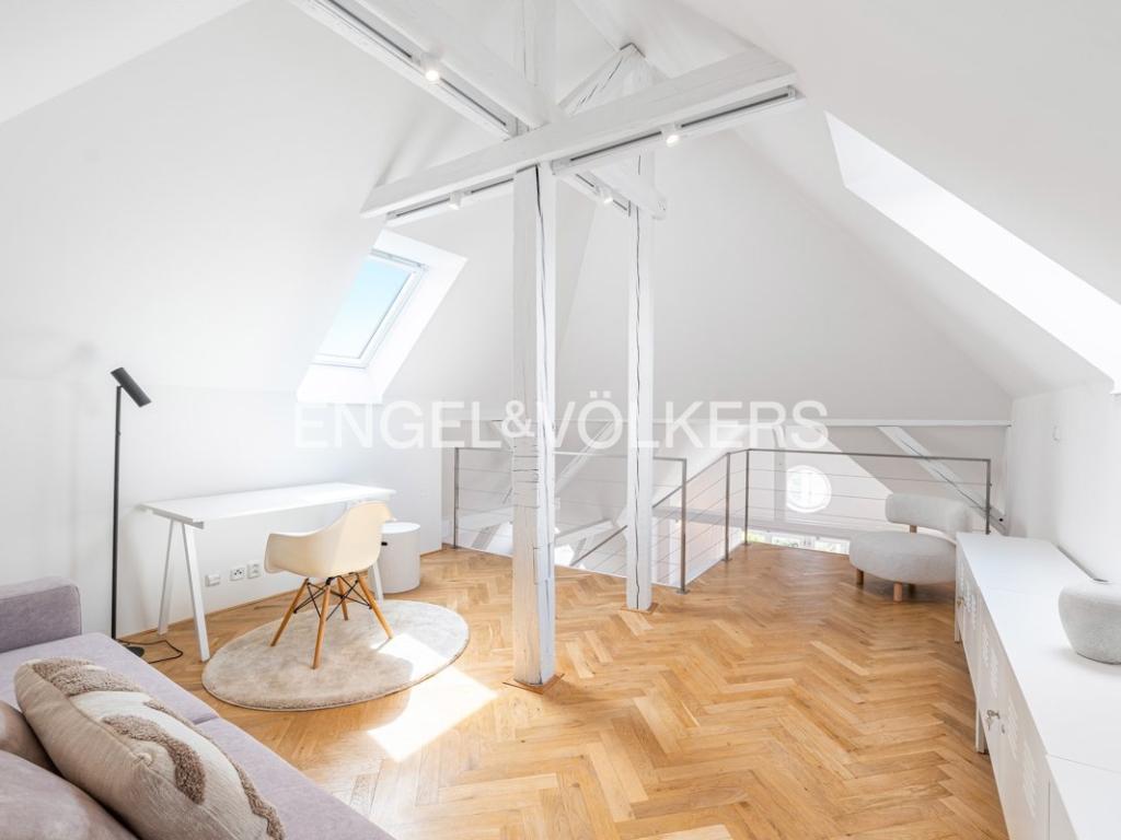 Pronájem bytu 3+1 144 m2