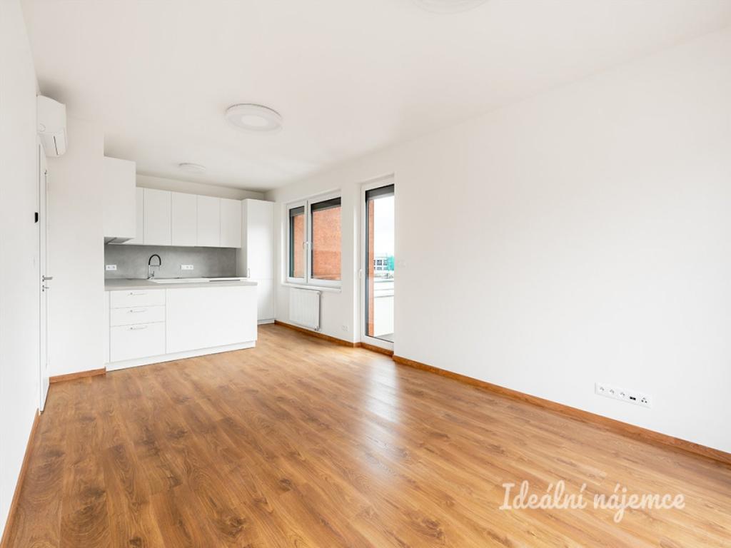 Pronájem bytu 3+kk 85 m2