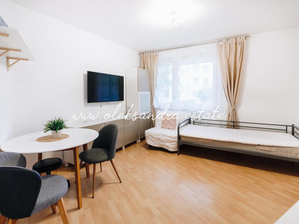 2+kk Apartment in Praha, Praha 8 - More