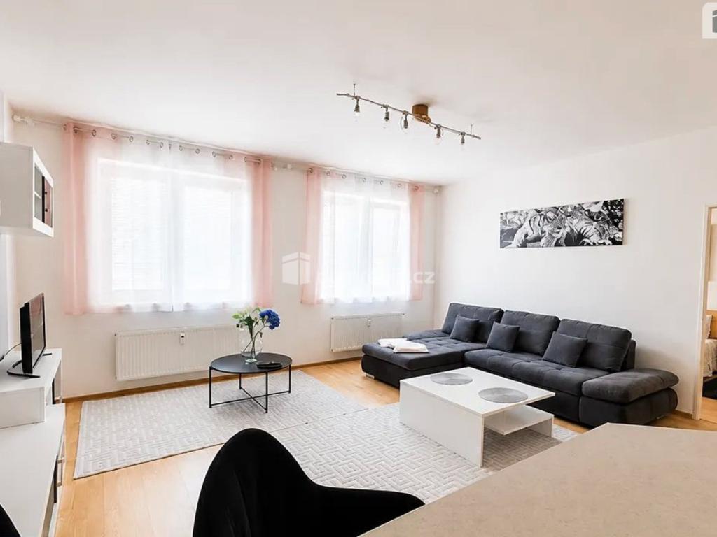 Pronájem bytu 2+kk 56 m2
