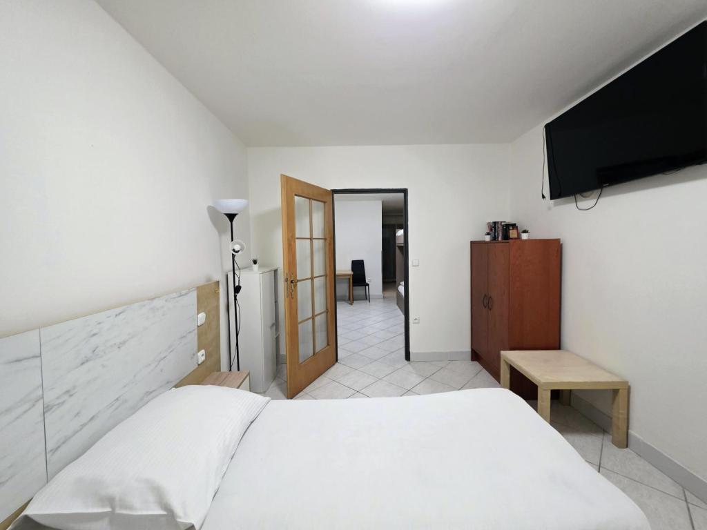 Pronájem bytu 2+kk 55 m2