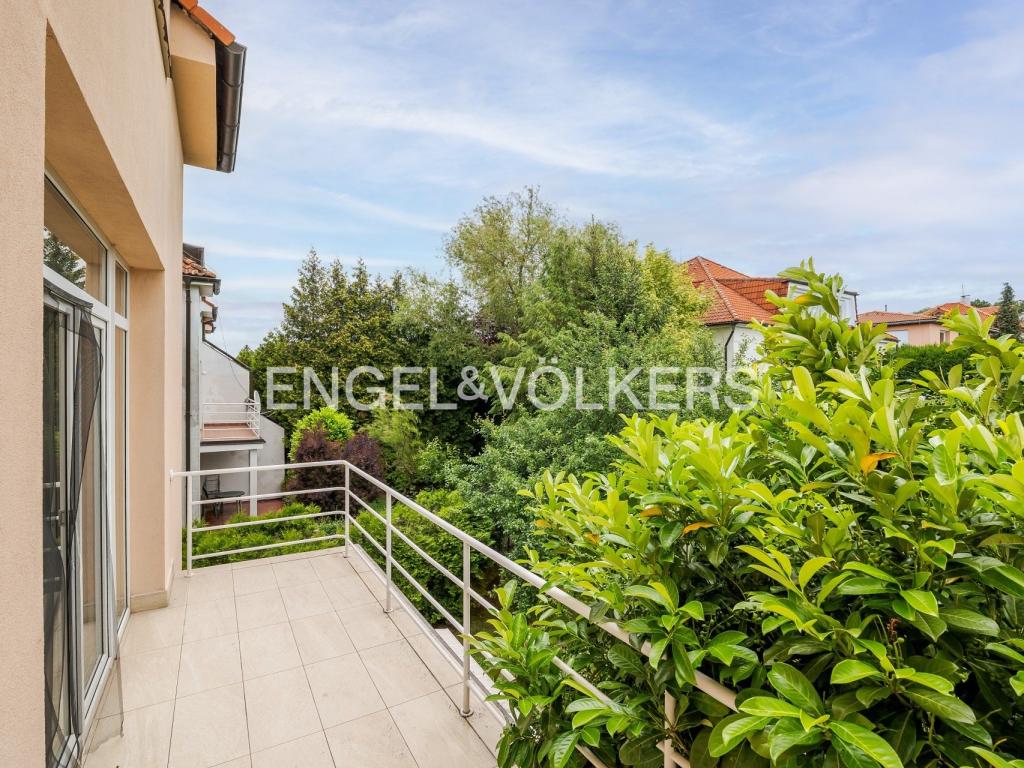 Pronájem domu 300 m2