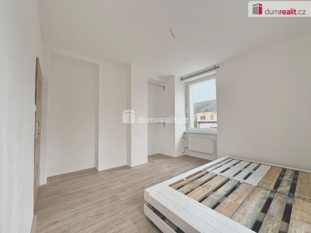 Pronájem bytu 1+1 36 m2