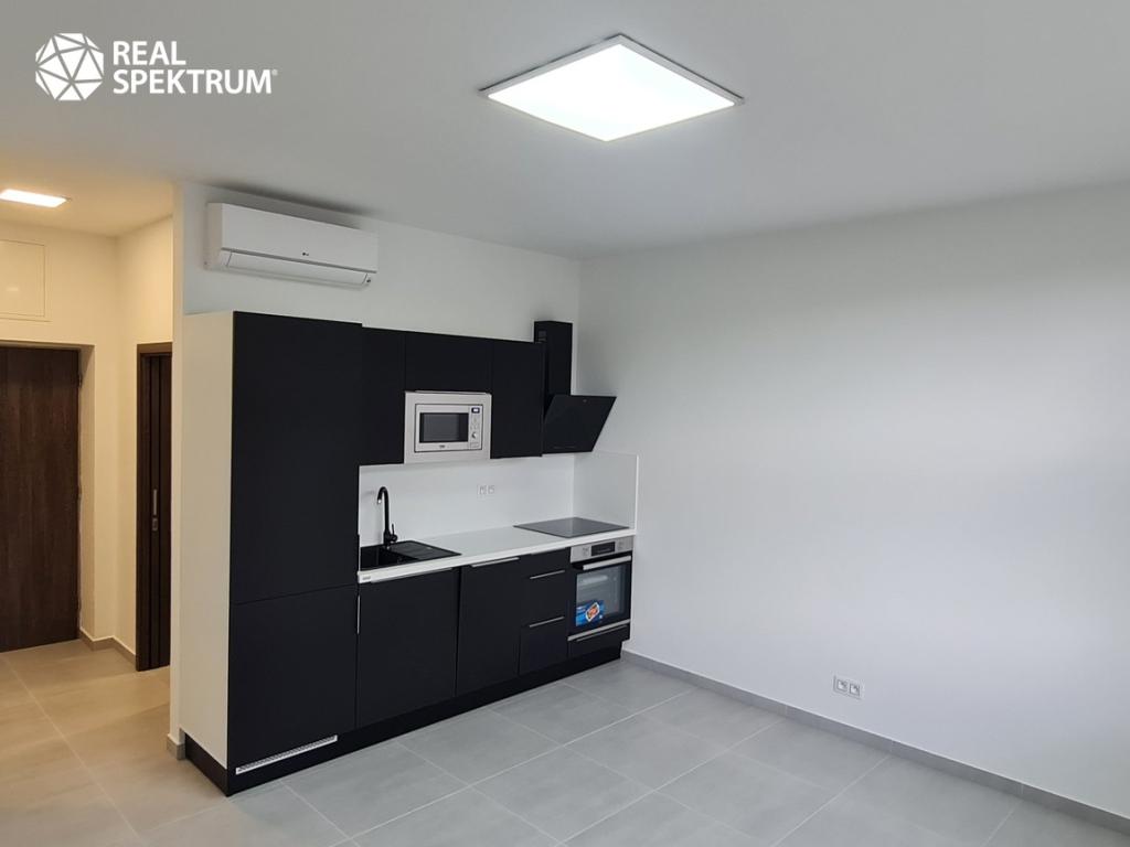 1-room apartment for rent · 28 m² · Brno — 770 €/mo