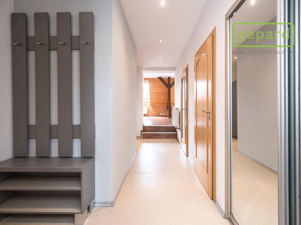 Pronájem bytu 2+kk 75 m2, Praha – náhled fotky 18