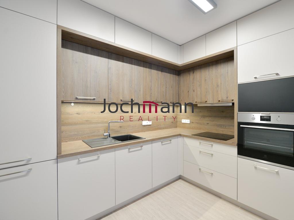 Pronájem 2+kk, České Budějovice - E. Beneše,