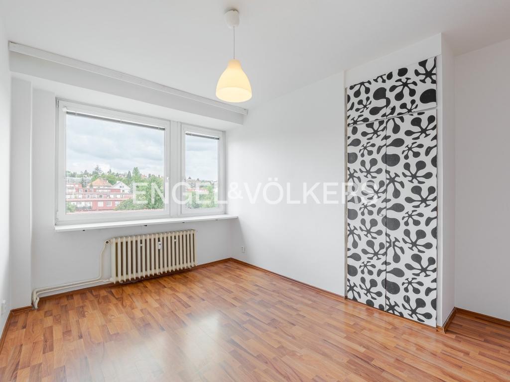 Pronájem bytu 3+1 78 m2, Praha – náhled fotky 8