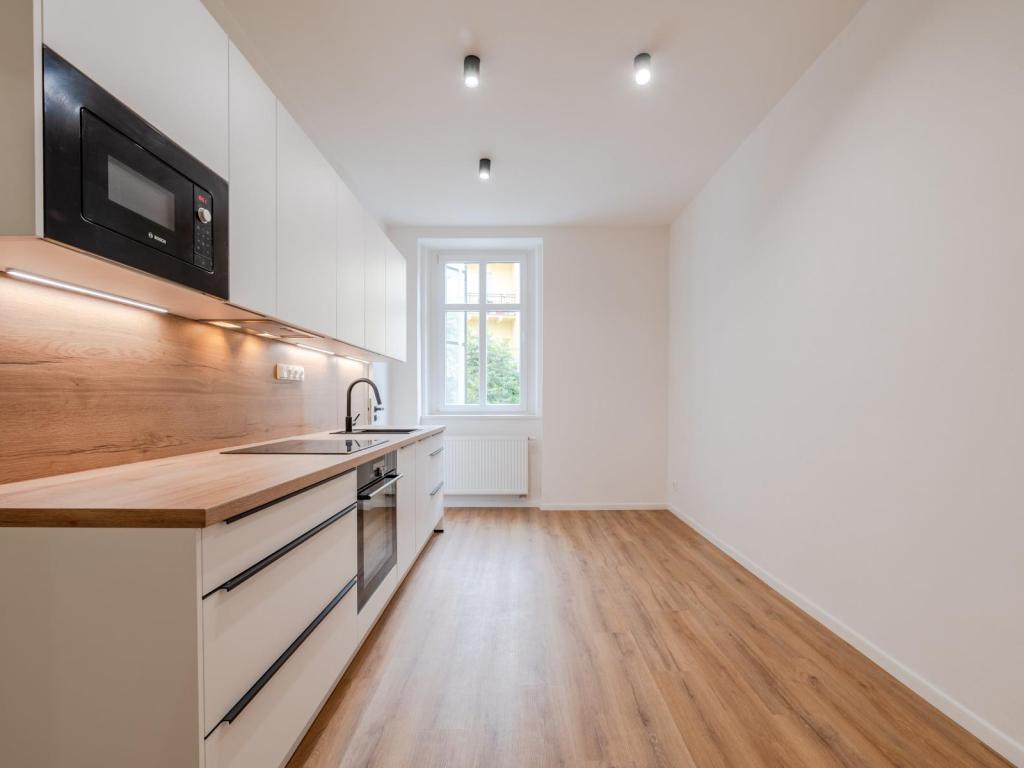 Pronájem bytu 2+1 76 m2