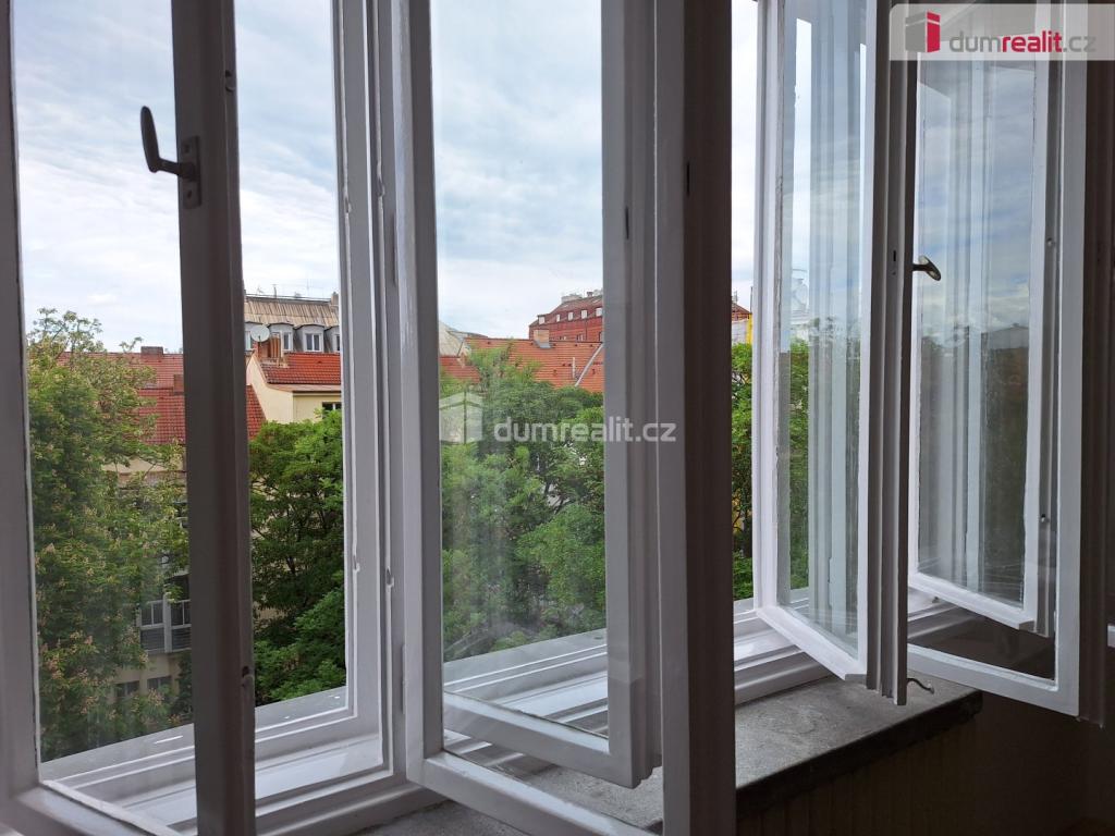 Pronájem bytu 1+kk 28 m2