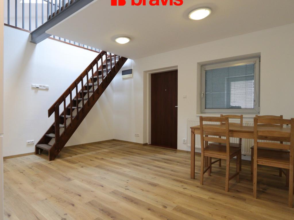 Pronájem bytu 2+kk 65 m2