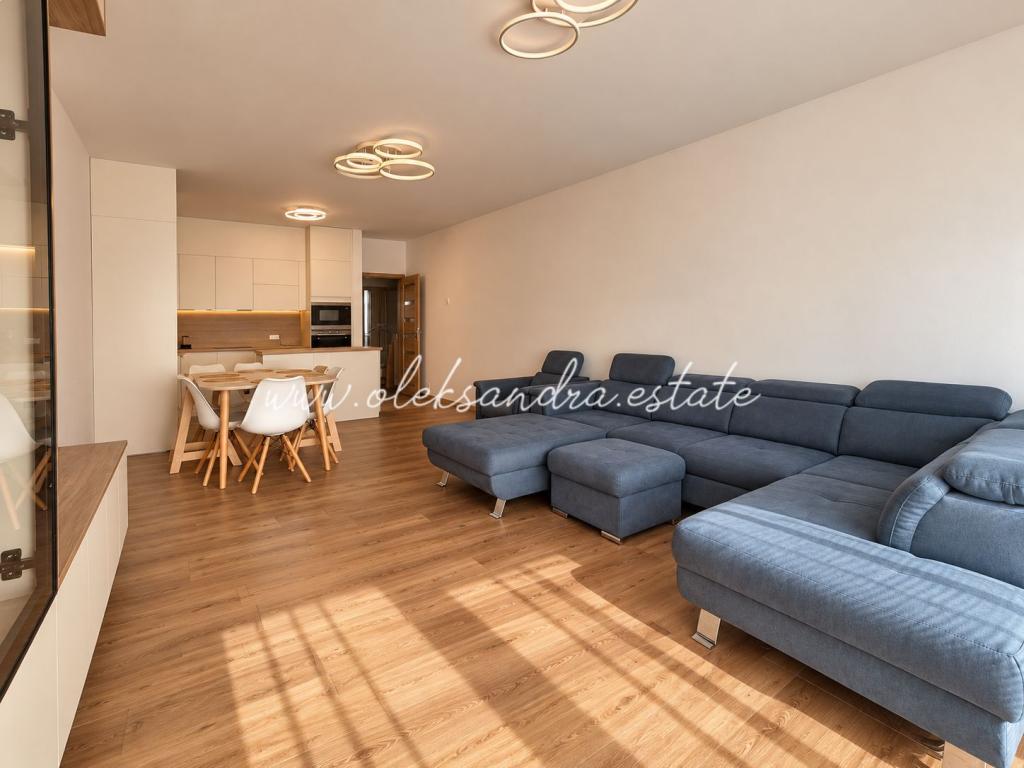 Pronájem bytu 3+kk 83 m2