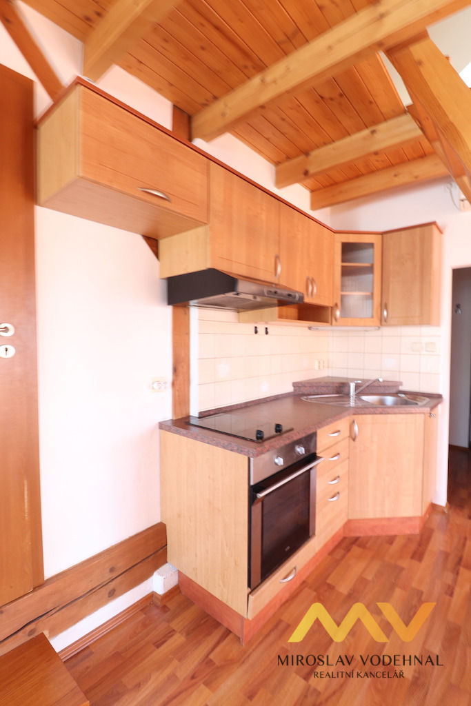 Pronájem bytu 2+kk 65 m2